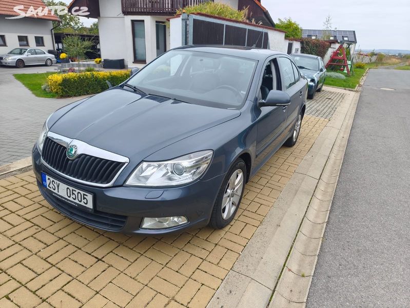 Škoda Octavia, Škoda Octavia - Xenon,polokůže